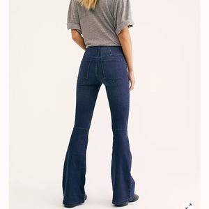 Free People Pull On Flare Jean 26